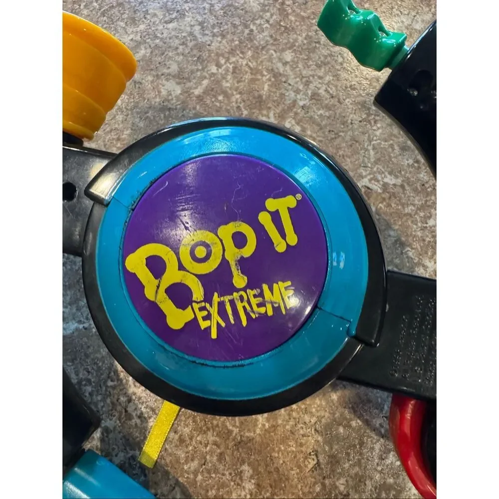 Vintage 1998 Hasbro Bop It Extreme Electronic Handheld Game Tested Works Retro T